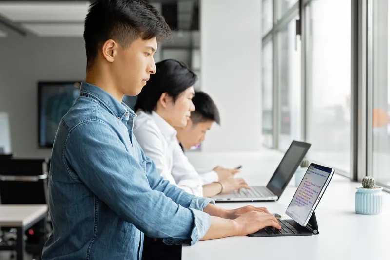 Hành Trình Thần Tốc: Bí Quyết Giúp Startup AI Việt Nam Rút Ngắn Khoảng Cách Từ Nghiên Cứu Đến Thị Trường