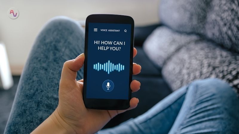 AI voice tạo ra âm thanh giọng nói giống con người thông qua các hệ thống học máy